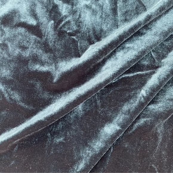 Betsey Johnson Velvet Wrap Dress Green V Neck Sz 10 Long Sleeve Midi Sexy - Picture 12 of 12